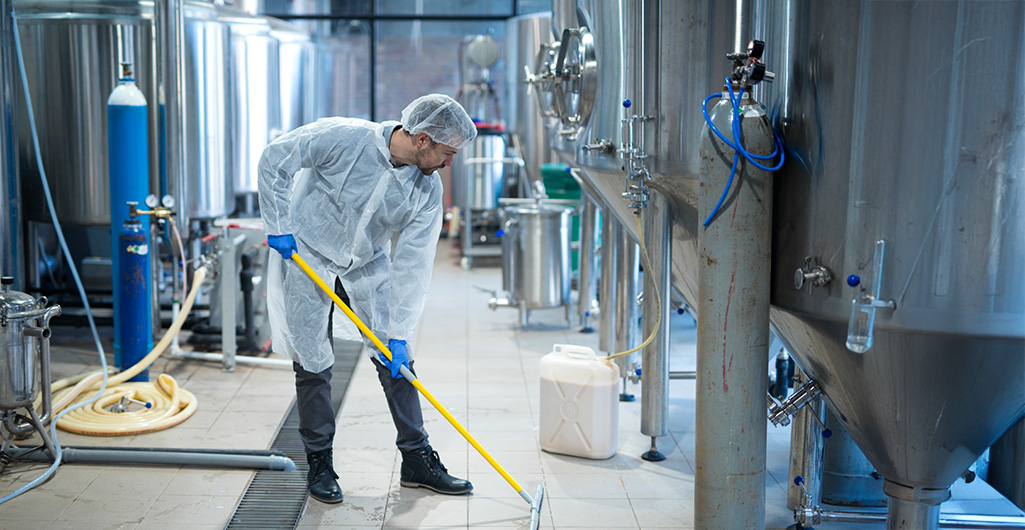 Commercial cleaning trends for 2025 innovation and sustainability